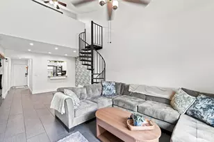 2016 SW 82nd Ave, Davie, FL 33324 - Photo 2