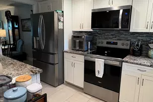 1251 Sugar Sands Blvd, Riviera Beach, FL 33404 - Photo 8