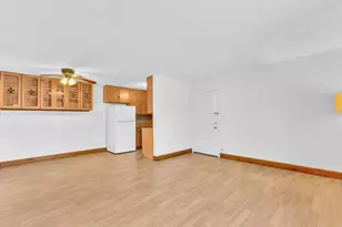 10701 W Clairmont Cir, Tamarac, FL 33321 - Photo 12