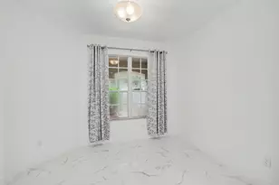 1580 SW Harbour Isles Cir, Port Saint Lucie, FL 34986 - Photo 22