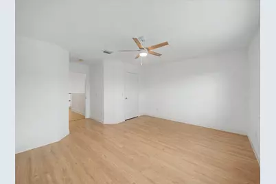1580 SW Harbour Isles Circle, Port Saint Lucie, FL 34986 - Photo 18