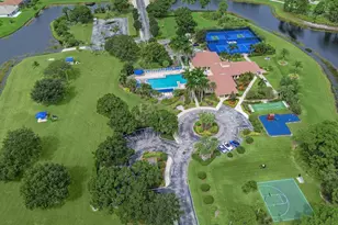 1580 SW Harbour Isles Cir, Port Saint Lucie, FL 34986 - Photo 30