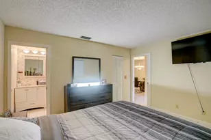 5780 Fernley Dr W, West Palm Beach, FL 33415 - Photo 12