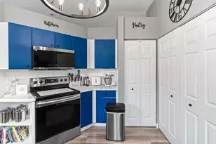121 Prestige Dr, Royal Palm Beach, FL 33411 - Photo 16
