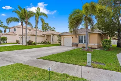 121 Prestige Drive, Royal Palm Beach, FL 33411 - Photo 2