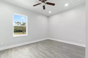 1351 SW Don Ct, Port Saint Lucie, FL 34953 - Photo 10