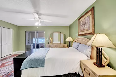1056 Cambridge C, Deerfield Beach, FL 33442 - Photo 20