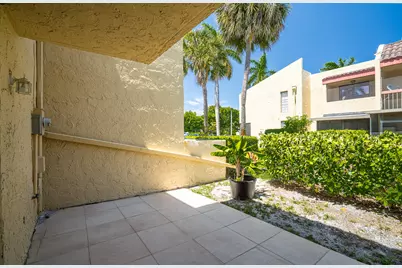 769 SE 1st Way, Deerfield Beach, FL 33441 - Photo 6