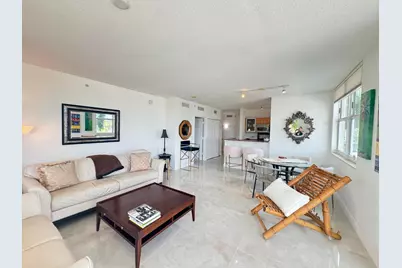 100 NE 6th Street #307, Boynton Beach, FL 33435 - Photo 1