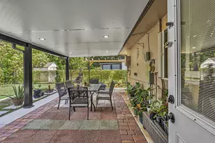 721 Fairway Dr, Plantation, FL 33317 - Photo 32