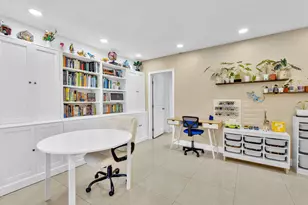 721 Fairway Dr, Plantation, FL 33317 - Photo 28