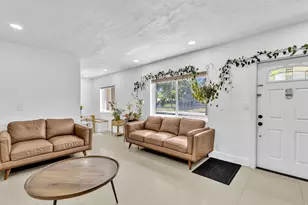 721 Fairway Dr, Plantation, FL 33317 - Photo 30