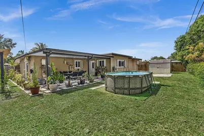 721 Fairway Drive, Plantation, FL 33317 - Photo 34