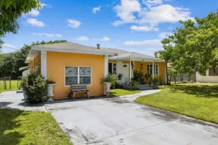 414 W Branch St, Lantana, FL 33462 - Photo 4