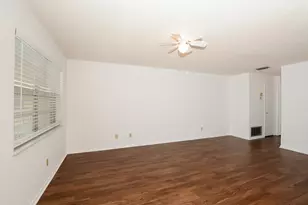 8 Lake Vista Trail, Port Saint Lucie, FL 34952 - Photo 12