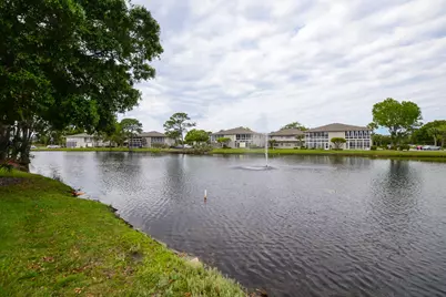 8 Lake Vista Trail, Port Saint Lucie, FL 34952 - Photo 32