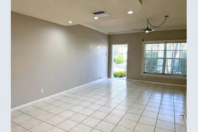 5662 NW 99th Way, Coral Springs, FL 33076 - Photo 4