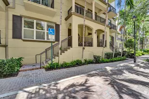 2617 NE 14th Ave, Wilton Manors, FL 33334 - Photo 58