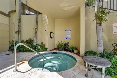 2617 NE 14th Avenue #102, Wilton Manors, FL 33334 - Photo 38