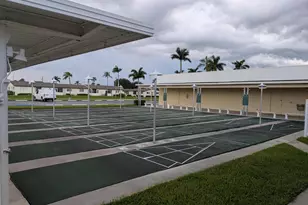 2771 Ashley Dr E, West Palm Beach, FL 33415 - Photo 12