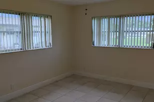 2771 Ashley Dr E, West Palm Beach, FL 33415 - Photo 6