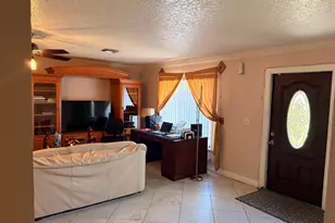 6082 Wauconda Way E, Lake Worth, FL 33463 - Photo 4