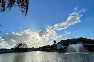 209 Cypress Point Dr, Palm Beach Gardens, FL 33418 - Photo 2