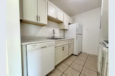 1239 N Benoist Farms Road #110, West Palm Beach, FL 33411 - Photo 4