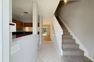 5035 Palmbrooke Cir, West Palm Beach, FL 33417 - Photo 10