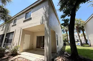 5035 Palmbrooke Cir, West Palm Beach, FL 33417 - Photo 22