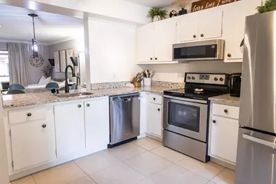 803 Lakeview Circle, Royal Palm Beach, FL 33411 - Photo 10