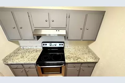 1632 Meadows Circle W, Boynton Beach, FL 33436 - Photo 14