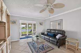 701 SW Lake Ct, Boynton Beach, FL 33426 - Photo 12