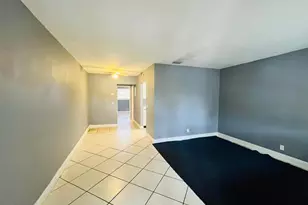 635 SW 20th Ct N, Delray Beach, FL 33445 - Photo 2