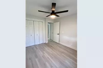 2033 Winners Circle, North Lauderdale, FL 33068 - Photo 14