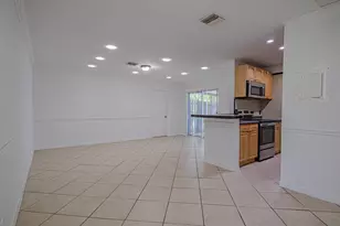 7 Crossings Cir, Boynton Beach, FL 33435 - Photo 10