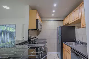 7 Crossings Cir, Boynton Beach, FL 33435 - Photo 12