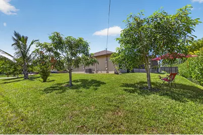 1016 Cheryl Road, Haverhill, FL 33417 - Photo 54
