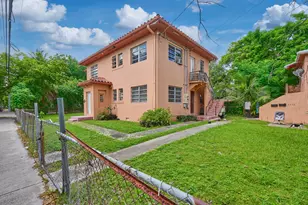 499 NE 64th St, Miami, FL 33138 - Photo 6