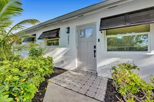 251 NE 17th St, Delray Beach, FL 33444 - Photo 2