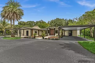 10831 SW 51st Ct, Davie, FL 33328 - Photo 1