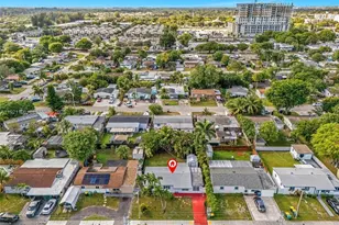 4917 SW 43rd Terrace, Dania Beach, FL 33314 - Photo 8
