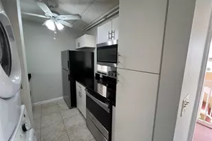 10107 Twin Lakes Dr, Coral Springs, FL 33071 - Photo 10
