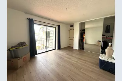 17 Lake Arbor Drive, Palm Springs, FL 33461 - Photo 22