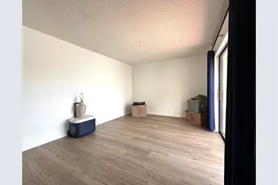17 Lake Arbor Drive, Palm Springs, FL 33461 - Photo 20