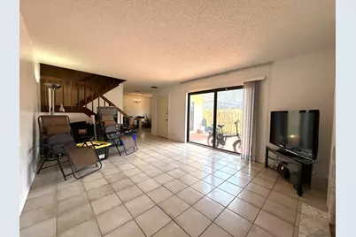 17 Lake Arbor Drive, Palm Springs, FL 33461 - Photo 8