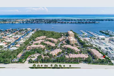 900 Scotia Drive #206, Hypoluxo, FL 33462 - Photo 2