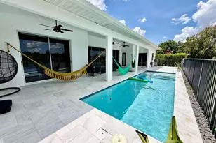 120 Saratoga Blvd W, Royal Palm Beach, FL 33411 - Photo 86