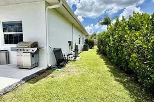 120 Saratoga Blvd W, Royal Palm Beach, FL 33411 - Photo 92