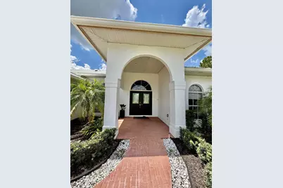 120 Saratoga Boulevard W, Royal Palm Beach, FL 33411 - Photo 2